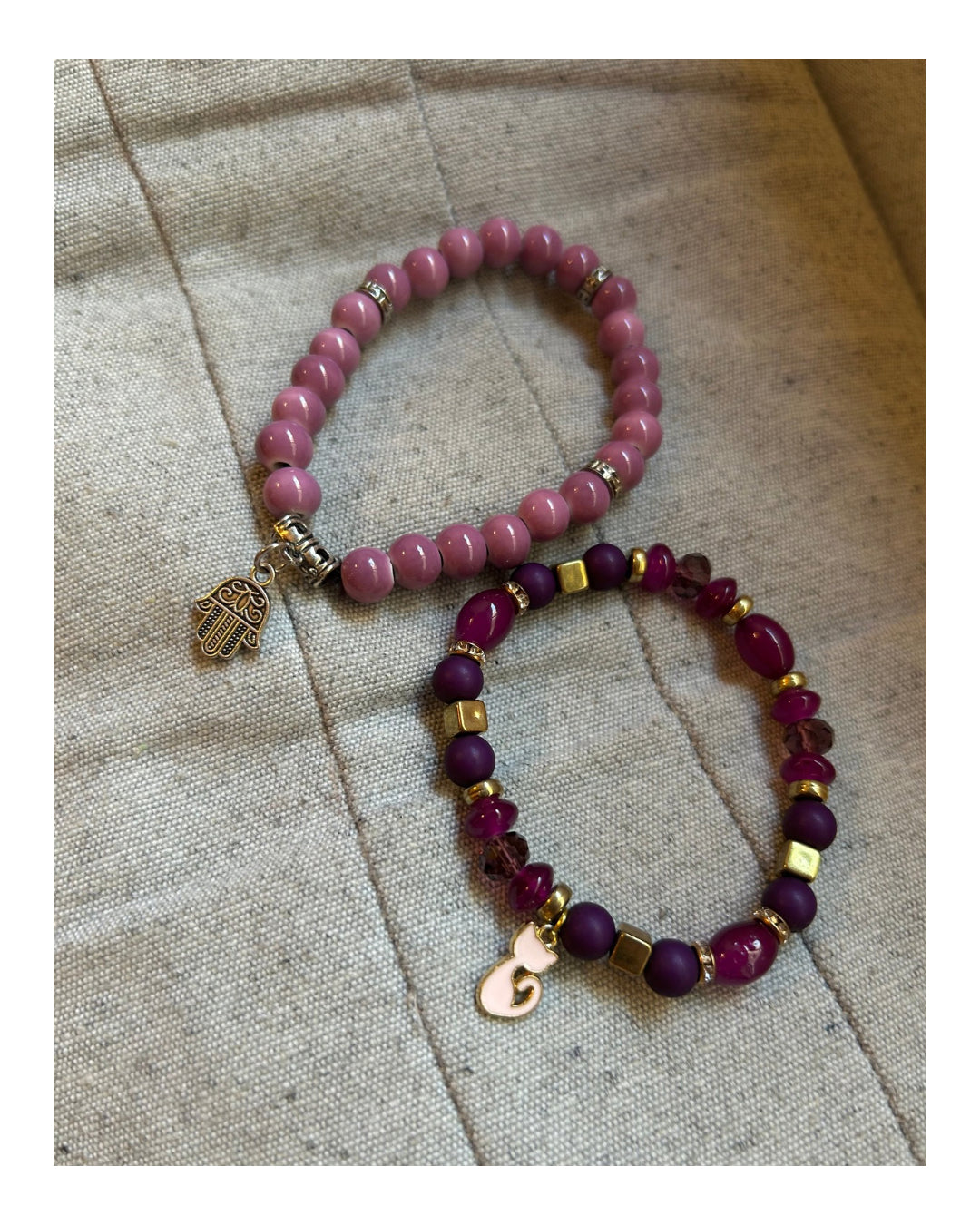 Pulsera acrílico - violetas