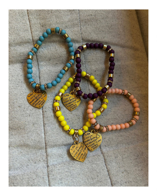 Pulseras acrílico - corazón
