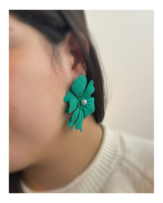 Caravanas flor grande