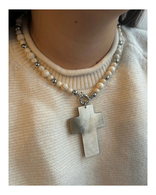 Collar piedras reconstituidas